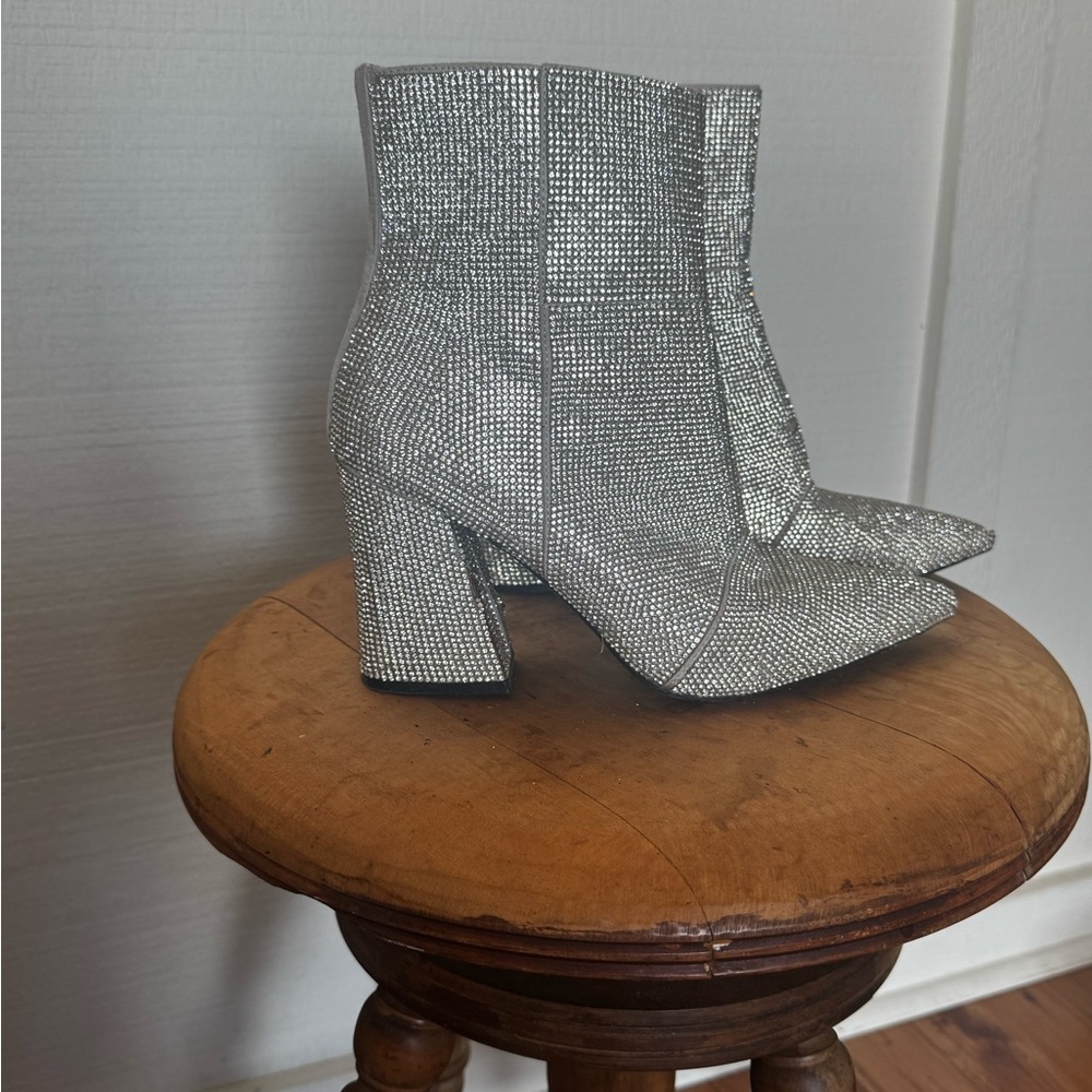 Madden Girl Cody-R Silver Rhinestone Boots size 8